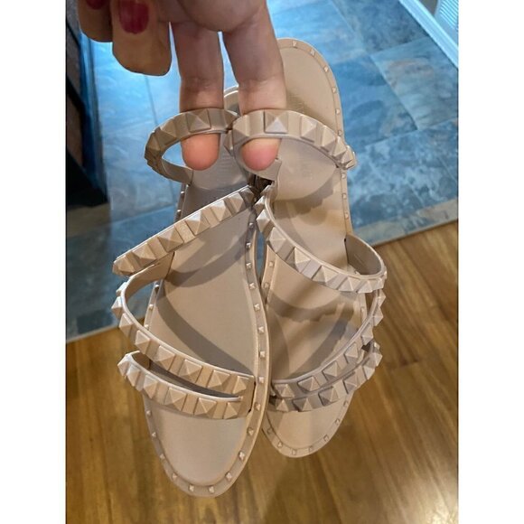 Olivia Miller Tulum Jelly Studded Sandals Sz 6 Nude Strappy Slip On Flat - Picture 2 of 8